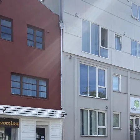 Parken Terrasse Lägenhetshotell Kopervik