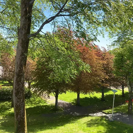 Parken Terrasse * Kopervik